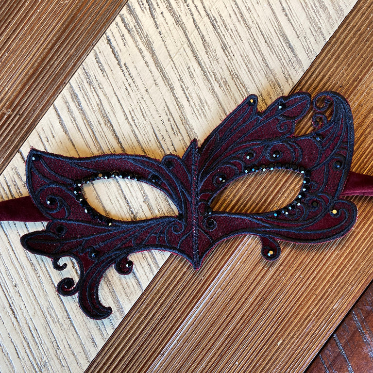 Red & Black Masquerade Mask